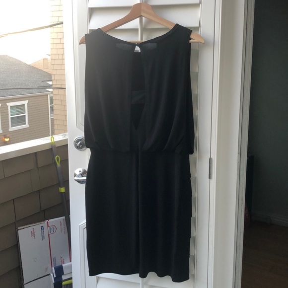 Dress - Picture 1 of 2